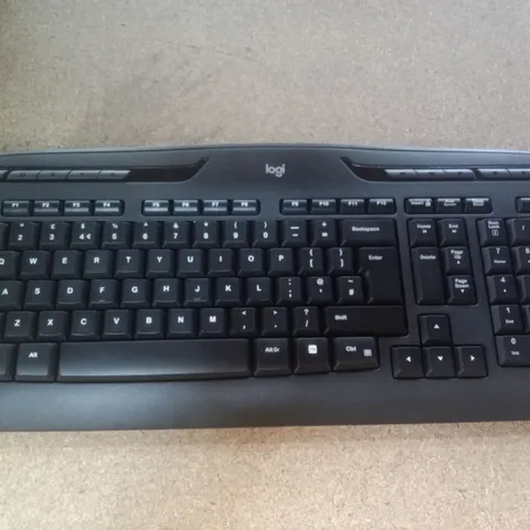 LOGITECH MK330 WIRELESS KEYBOARD