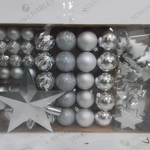 PALLET CONTAINING 30 BOXES OF BRAND NEW 60-PIECE SILVER BAUBLE SETS - 4 PER BOX 120 TOTAL