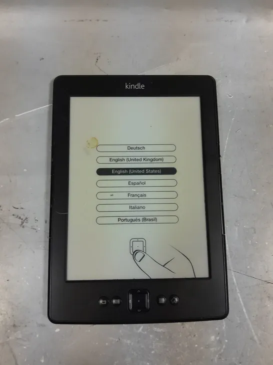 AMAZON KINDLE 4TH GEN E-READER 