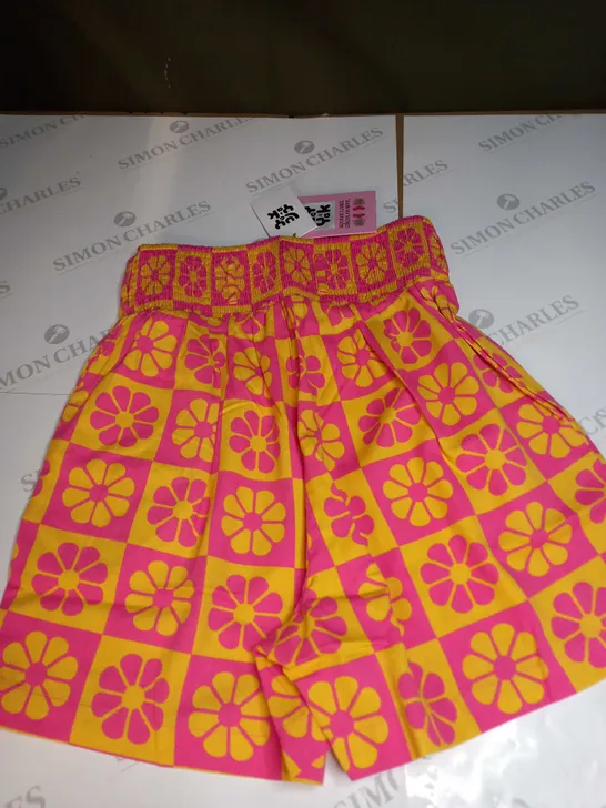 LUCY AND YAK ADELE SHORTS SIZE M