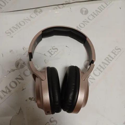 BLACKWEB BLUETOOTH WIRELESS HEADPHONES