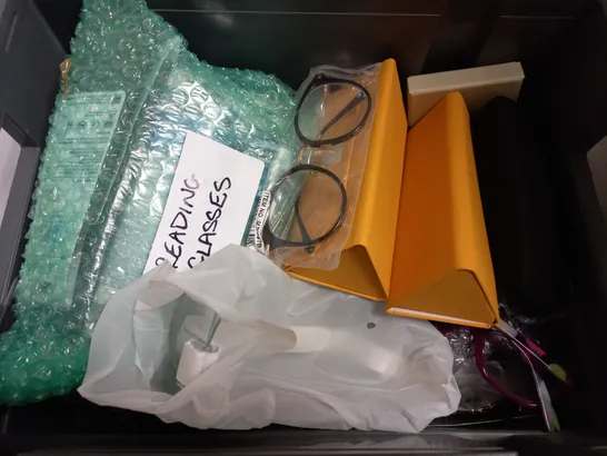 BOX OF APPROX 10 ITEMS INCLUDING ASSORTED PRESCRIPTION GLASSES AND COSTUME JEWELLERY