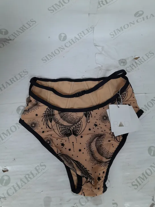 RAD RHINESTONE DETAIL HOKU BOTTOM IN NUDE SIZE M