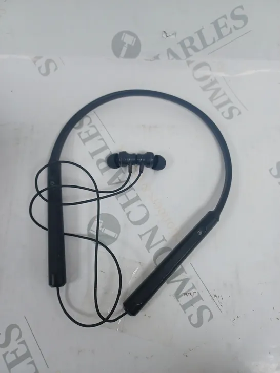 BOXED TECH WIRELESS BLUETOOTH NECKBAND EARPHONES	