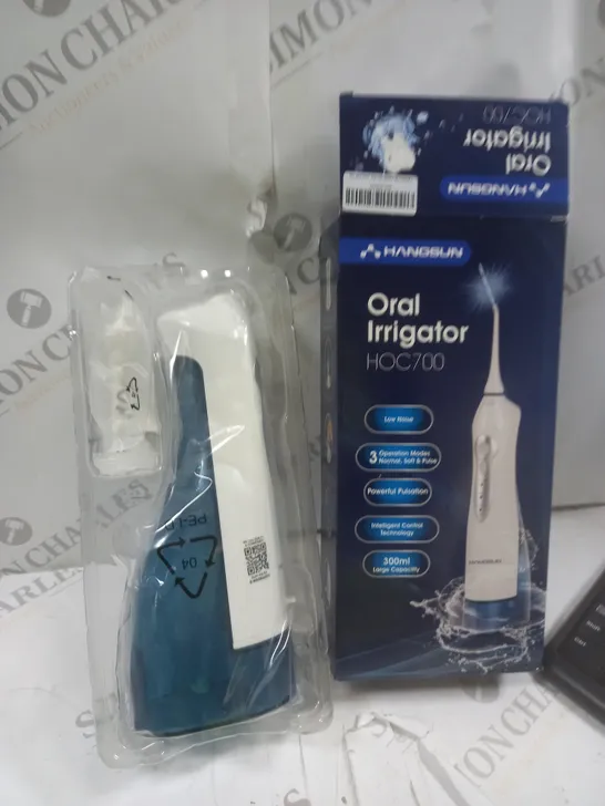 BOXED HANGSUN ORAL IRRIGATOR 