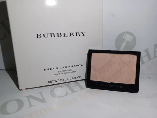 LOT OF APPROX 15 BURBERRY SHEER EYE SHADOWS - 02 TRENCH 