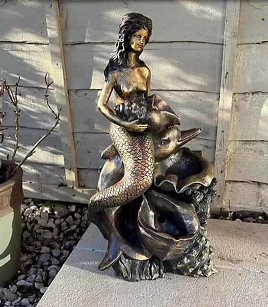 HOME2GARDEN MERMAID WATER FEATURE