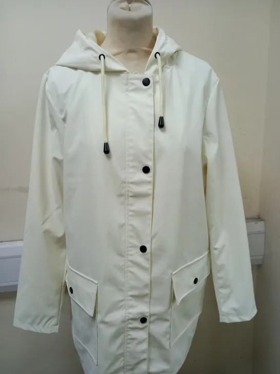 STUDIO OUTERWEAR BUTTON UP COAT IN CREAM SIZE 14