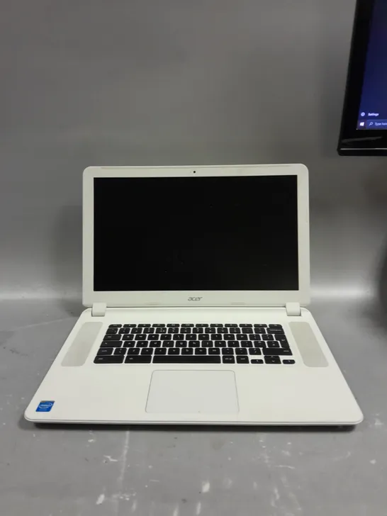 ACER WHITE LAPTOP CB5-571 SERIES