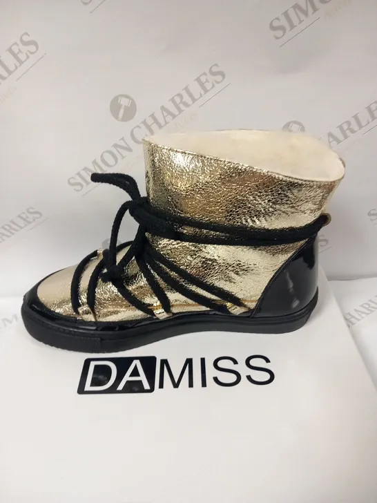 BOXED DAMISS DS-688 SIZE 40