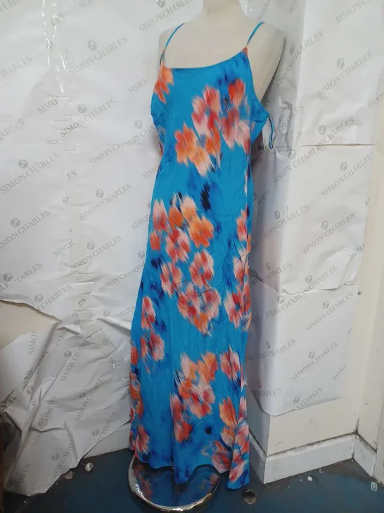 HUSH SKYE SLIP MAXI DRESS IN BLURED FLORAL IN BLUE - SIZE 16