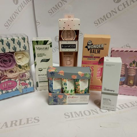 LOT OF APPROXIMATELY 20 ASSORTED HEALTH & BEAUTY ITEMS, TO INCLUDE MAYRAKI, CATH KIDSTON, REVOLUTION, ETC