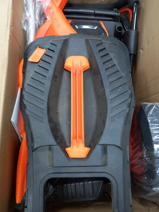 BOXED YARD FORCE 32CM LAWNMOWER AND TRIMMER