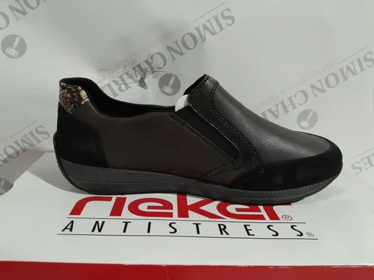 BOXED RIEKER SHOES IN BROWN - SIZE 6.5