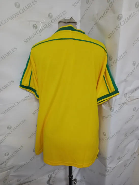 NIKE FOOTBALL JERSEY IN YELLOW AND GREEN SIZE S