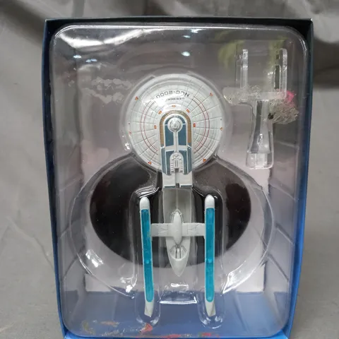 BOXED STAR TREK COLLECTIBLE USS EXCELSIOR MODEL