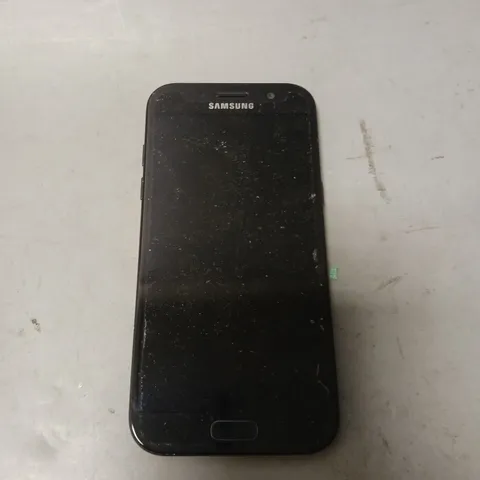 SAMSUNG A5 32GB IN BLACK