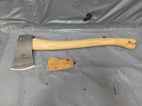 HULLAFORS BROWN HATCHET 