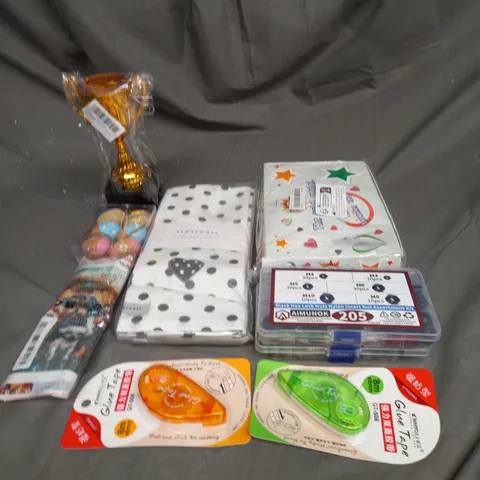 APPROX 20 ASSORTED HOUSEHOLD ITEMS TO INCLUDE DIAMOND PAINTING, WOODEN EGGS AND LOCK NUTS