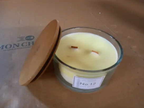 AMBER WOODS 2 WICK CANDLE 