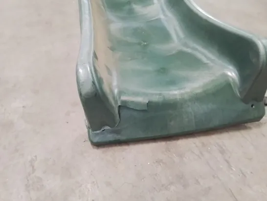 GREEN PLASTIC WAVY SLIDE