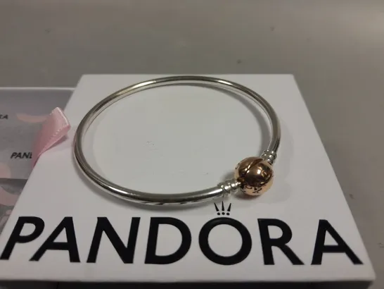 PANDORA CHARM BRACELET 