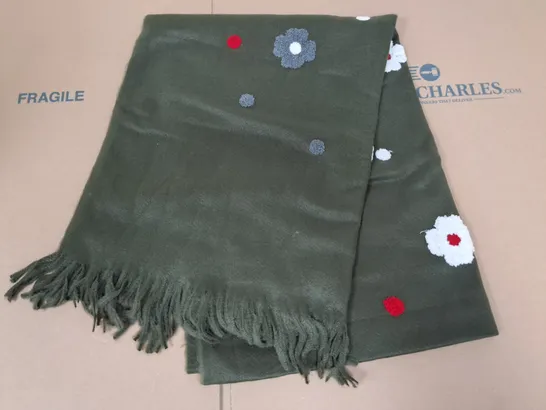 LOT OF 3 BRAND NEW DESTELLO OLIVE GREEN SCARFS