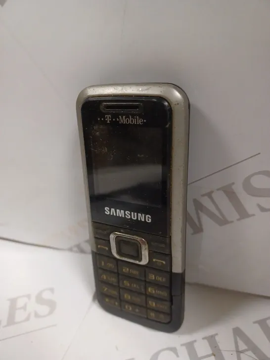 SAMSUNG E1120 MOBILE PHONE 