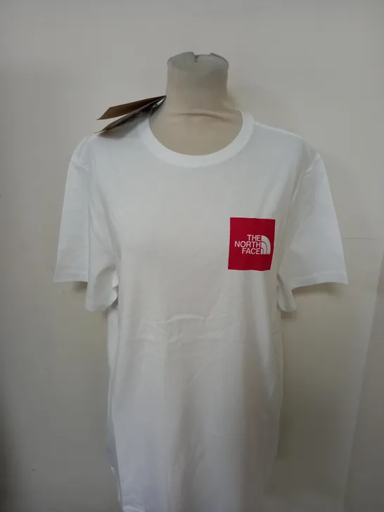 THE NORTH FACE GRAPHIC T-SHIRT SIZE M