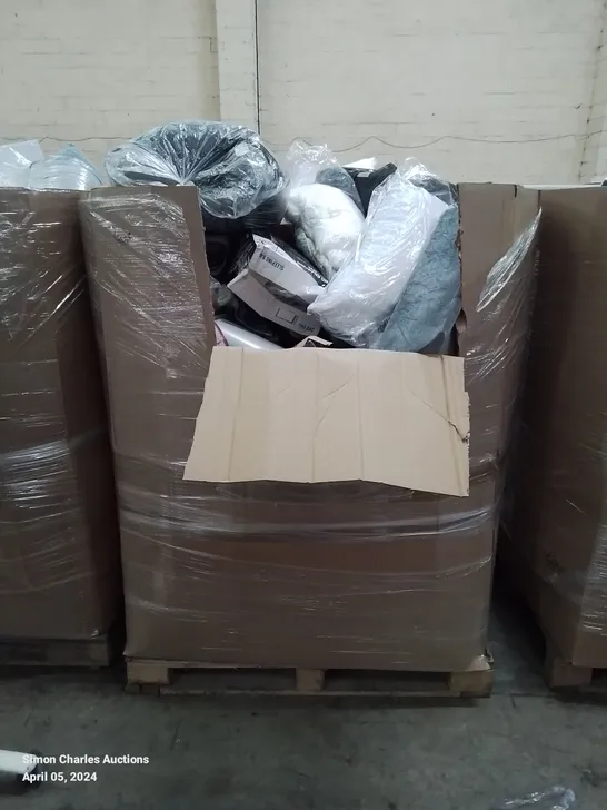 PALLET OF ASSORTED BEDROOM AND COMFORT BASED PRODUCTS TO INCLUDE; PILLOWS, SUPPORT SEAT CUSHIONS AND SIMILARLY RELATED GOODS