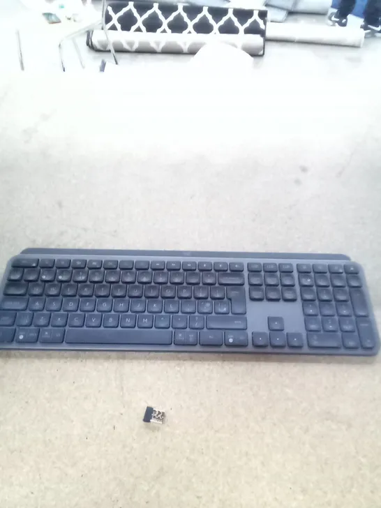 BOXED LOGITECH MX KEYS ADVANCE WIRELESS KEYBOARD 