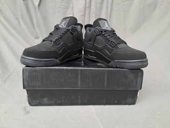 BOXED PAIR OF NIKE AIR JORDAN 4 RETRO SHOES IN BLACK UK SIZE 8