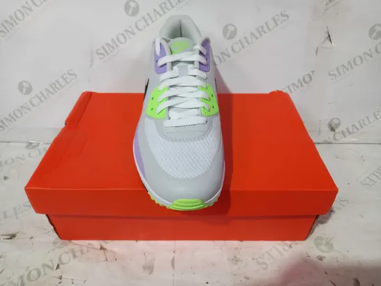 BOXED PAIR OF NIKE AIR MAX 90 G TRAINERS IN GREY/LILAC/LIME UK SIZE 9