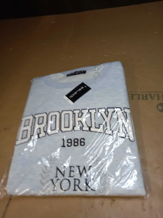 BROOKLYN NEW YORK SWEATSHIRT SIZE M