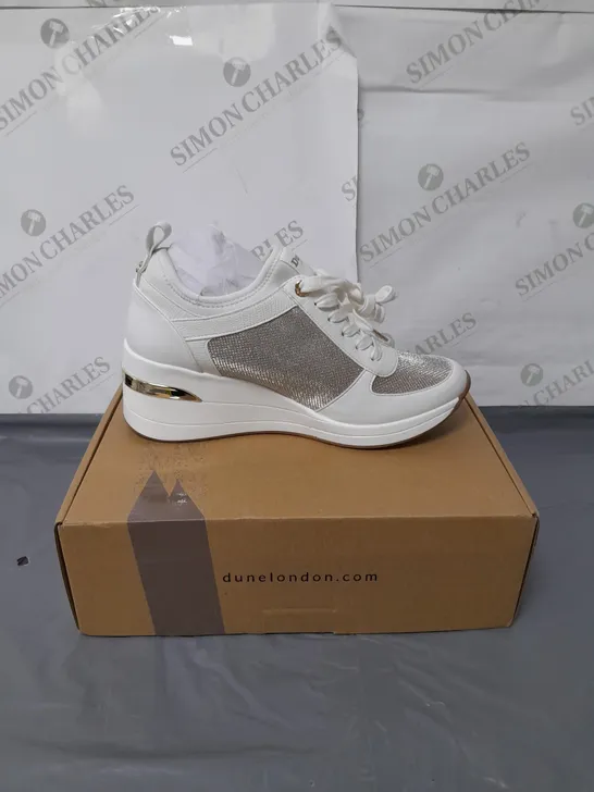 DUNE LONDON LADIES WHITE AND GOLD METALLIC TRAINERS SIZE 7