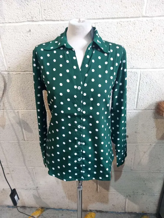 APPROXIMATELY SEVEN BRAND NEW DESTELLO DOT SHIRT GREEN