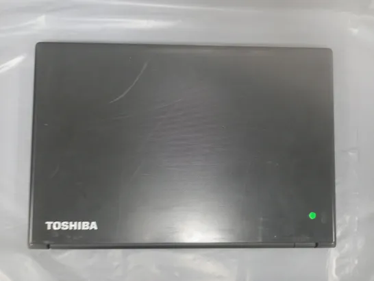 TOSHIBA SATELLITE PRO R50-B	15 INCH I3-4005U 1.70GHZ