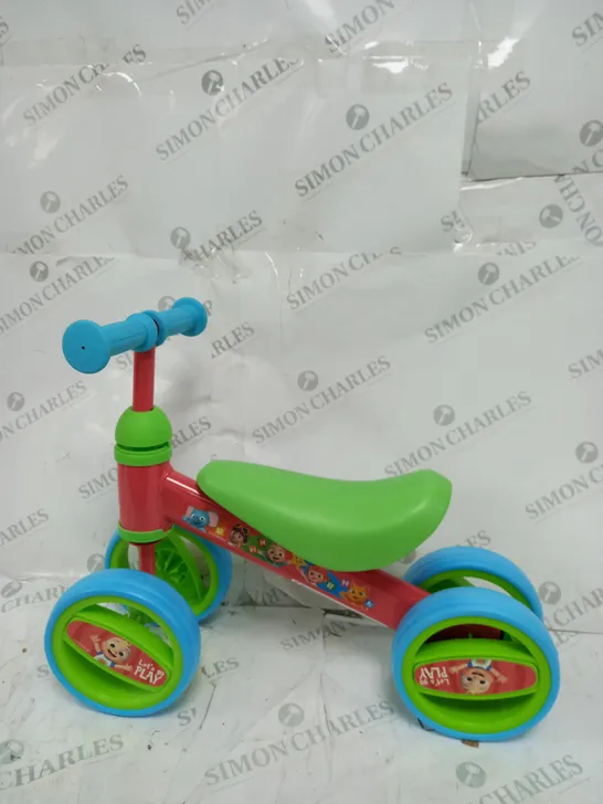 COCOMELON BOBBLE RIDE ON  RRP £39.99