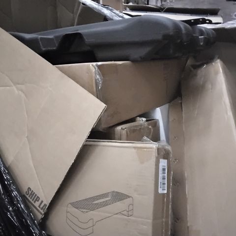 PALLET OF ASSORTED ITEMS INCLUDING BASKETBALL HOOP BASE, BOXED AEROBIC STEP, CLOTHES DRYING RACK, BASKETBALL HOOP BACKPLATE 