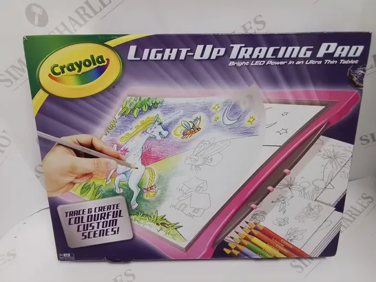 BOXED CRAYOLA LIGHT UP TRACING PAD ASSORTMENT  RRP £26.99