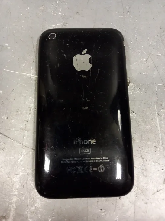 APPLE IPHONE 3 SMARTPHONE 