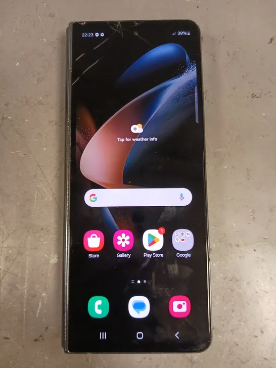 SAMSUNG GALAXY Z FOLD4 SMARTPHONE 