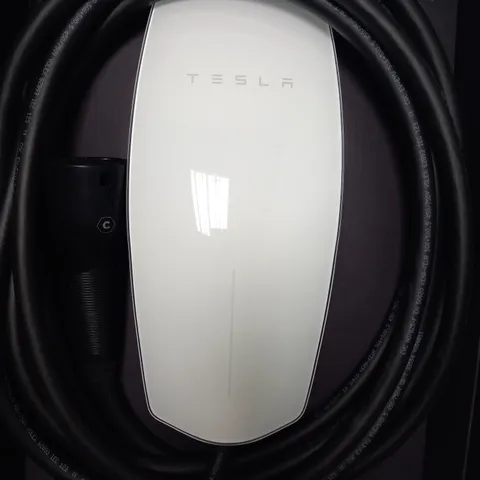 BOXED TESLA WALL CONNECTOR CHARGE POINT