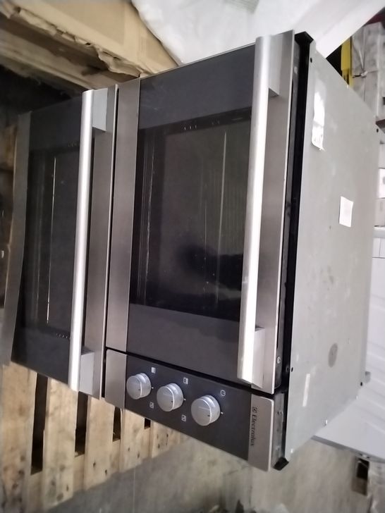 ELECTROLUX EOU4100X BUILT IN DOUBLE OVEN