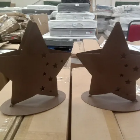 2 BOXES CONTAINING XMAS EDELROST STAR CANDLE HOLDER 