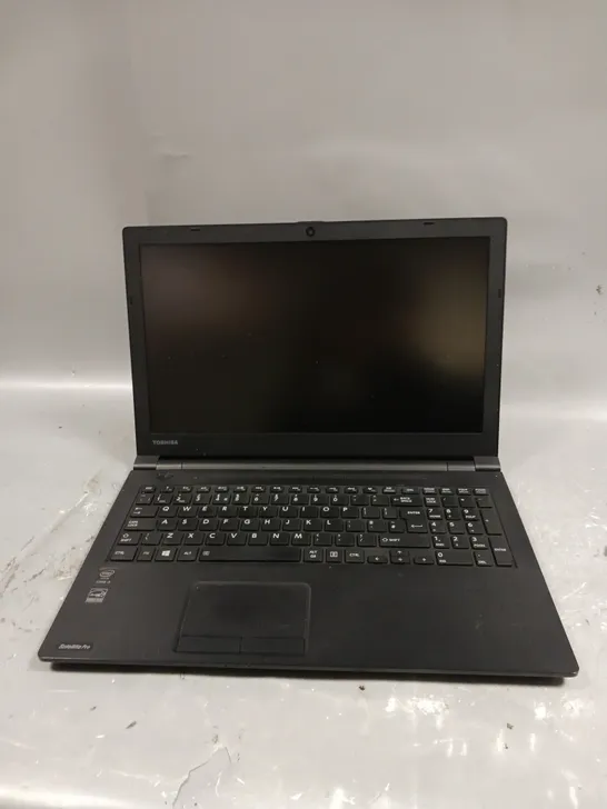 TOSHIBA SATELLITE PRO R50-B