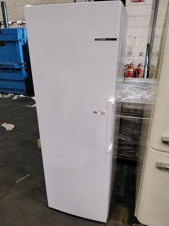 BOSCH KSV33VWEPG/04 LARDER FRIDGE