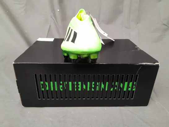 BOXED PAIR OF ADIDAS X SPEEDPORTAL FOOTBALL BOOTS IN GREEN UK SIZE 3.5