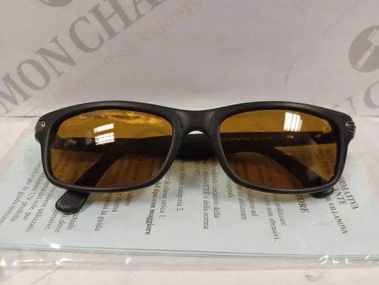 BOX OF APPROX 10 PAIRS OF STING BLUE 6137 SUNGLASSES 