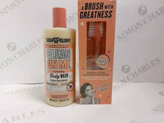 BOX OF 2 SOAP&GLORY ITEMS TO INCLUDE CLEAN ON ME BODY SCRUB AND DOUBLE ACTION CLEANSING BRUSH